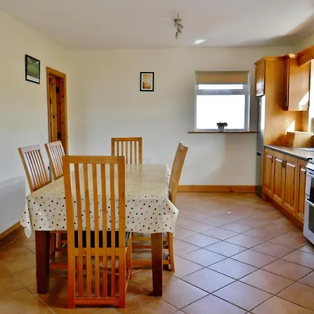 Cois Farraige Holiday home